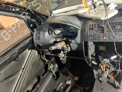 Used Dashboard Dashboard VW POLO IV (9N_, 9A_) 1.4 TDI (80 hp) 40122623 40122623
