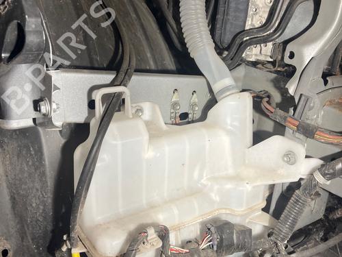 Used Windscreen washer tank Windscreen washer tank 36944987 36944987