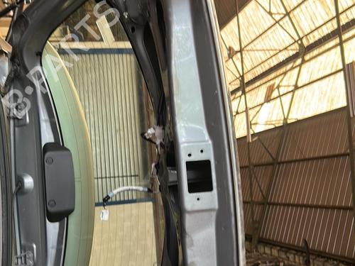 Bakluke CC/Kombi-Kupé TOYOTA YARIS (_P9_) 1.4 D-4D (NLP90_, NLP90R) (90 hp) 20860235