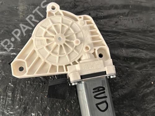 Used Right front window motor MERCEDES-BENZ A-CLASS (W169) A 180 CDI (169.007, 169.307) (109 hp) 20859878