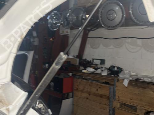 tailgate-lift-support-citroen-c3-picasso-sh_-2008-32068915 main image