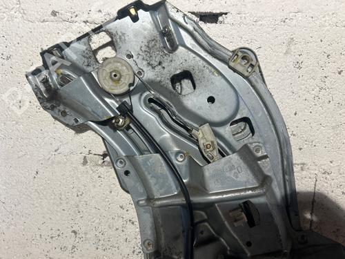 Used Rear right window mechanism Rear right window mechanism RENAULT MEGANE I Cabriolet (EA0/1_) 1.6 e (EA0F) (90 hp) 39727657 39727657