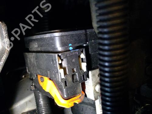 Used ABS pump TOYOTA YARIS (_P9_) 1.4 D-4D (NLP90_, NLP90R) (90 hp) 21859856