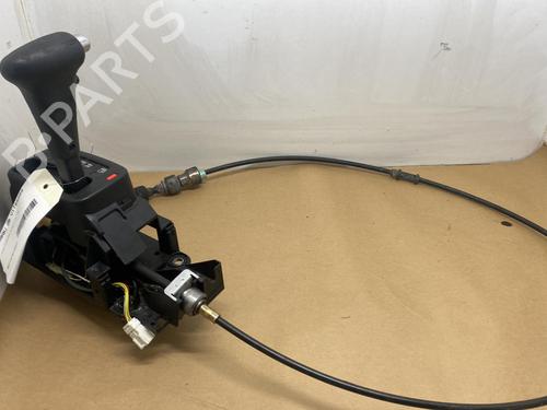 Used Gear lever NISSAN PRIMERA (P12) 1.8 (115 hp) 21862381