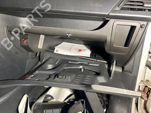 Used Glove box Glove box PEUGEOT 207 (WA_, WC_) 1.4 HDi (68 hp) 39664326 39664326