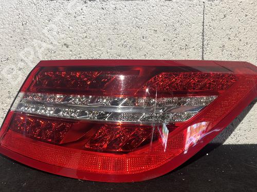 Used Right taillight MERCEDES-BENZ E-CLASS Coupe (C207) E 220 CDI (207.302) (163 hp) 27977446