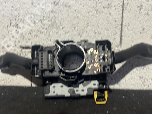 steering-column-stalk-vw-passat-b55-variant-3b6-2000-2001-2002-2003-2004-2005-25588899 main image