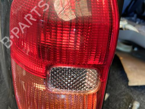 Venstre baglygte TOYOTA RAV 4 II (_A2_) 2.0 4WD (ACA21, ACA20) (150 hp) 20863351