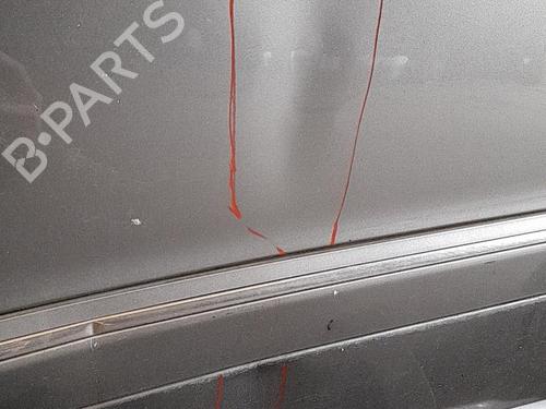 Used Left rear door Left rear door 25844095 25844095