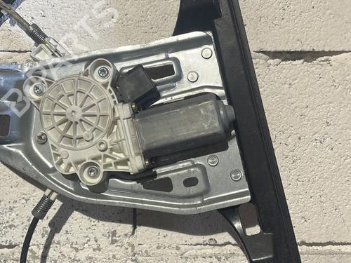 Front left window mechanism MERCEDES-BENZ C-CLASS Coupe (CL203) C 180 Kompressor (203.746) | BP27702442C22 