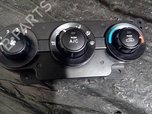 Used Climate control KIA CERATO I Hatchback (LD) 1.5 CRDi (102 hp) 20864282