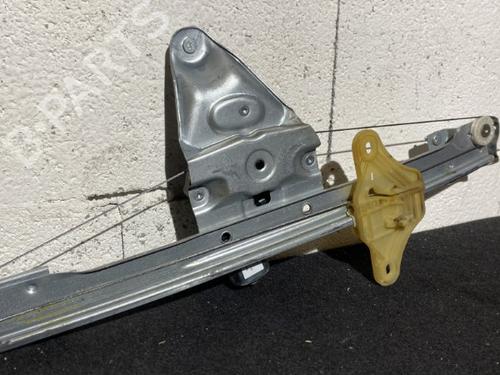 Used Front right window mechanism Front right window mechanism DACIA DUSTER (HM_) 1.5 dCi 115 (HMAD) (116 hp) 20861765 20861765