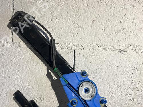 Front left window mechanism AUDI A4 B7 (8EC) 3.0 TDI quattro | BP33119878C22 - Image 11