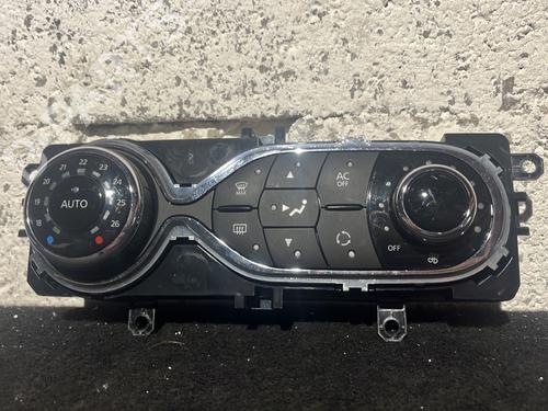 Used Climate control RENAULT CLIO IV (BH_) 0.9 TCe 90 (BHNF, BHMA, BHMH, BHJK, BHJR) (90 hp) 26289233