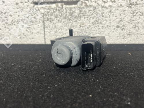 left-front-window-motor-kia-ceed-sw-ed-2007-2008-2009-2010-2011-2012-28450278 main image