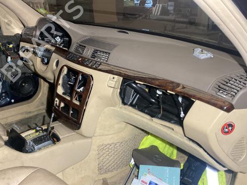 Used Dashboard Dashboard MERCEDES-BENZ S-CLASS (W220, V220) S 500 (220.075, 220.175, 220.875) (299 hp) 25844570 25844570