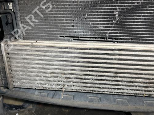 Used Intercooler Intercooler LAND ROVER FREELANDER 2 (L359) 2.2 TD4 4x4 (150 hp) 40526887 40526887