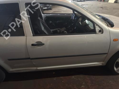 right-front-door-vw-golf-iv-variant-1j5-1999-2000-2001-2002-2003-2004-2005-2006-39937578 main image