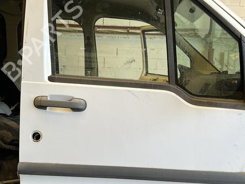 Right front door FORD TOURNEO CONNECT 1.8 TDCi /TDDi /DI 5147241
