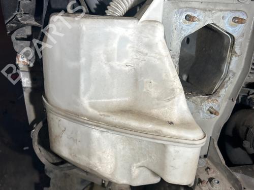 Used Windscreen washer tank Windscreen washer tank LAND ROVER FREELANDER 2 (L359) 2.2 TD4 4x4 (150 hp) 40526893 40526893