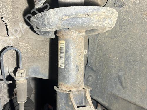 Used Left front shock absorber OPEL ASTRA J (P10) 1.7 CDTI (68) (110 hp) 28000256