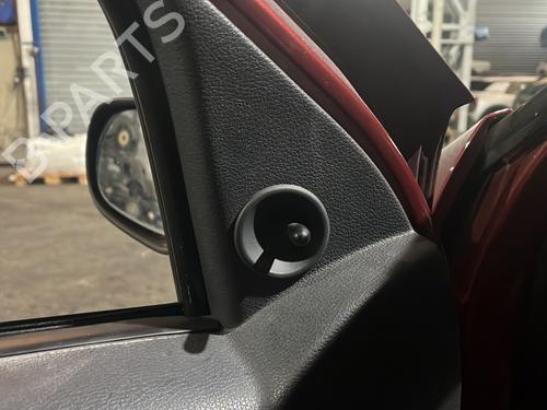 Venstre bremsekaliper foran DACIA LOGAN (LS_) 1.4 (LS0A, LS0C, LS0E, LS0G) | BP30775198M105