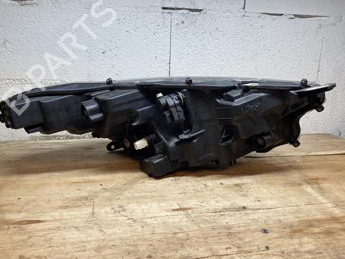 Used Left front indicator Left front indicator TOYOTA YARIS (_P21_, _PA1_, _PH1_) 1.5 Hybrid (MXPH10, MXPH11) (116 hp) 21863665 21863665