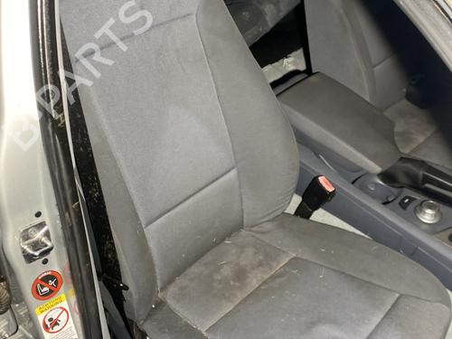 Used Right front seat BMW 1 (E87) 118 i (129 hp) 22519888