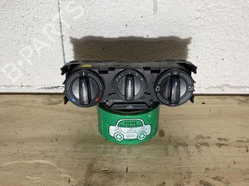 Used Climate control SKODA FABIA III (NJ3) 1.0 (60 hp) 20865761