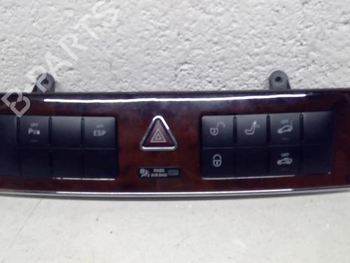 Used Warning switch MERCEDES-BENZ C-CLASS (W203) C 220 CDI (203.008) (150 hp) 21861609