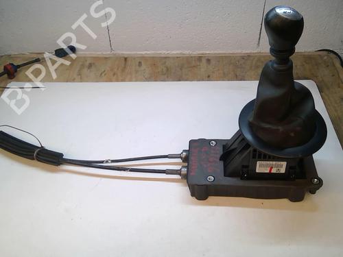 Used Gear lever RENAULT MEGANE II (BM0/1_, CM0/1_) 1.5 dCi (BM1E, CM1E) (106 hp) 21858556