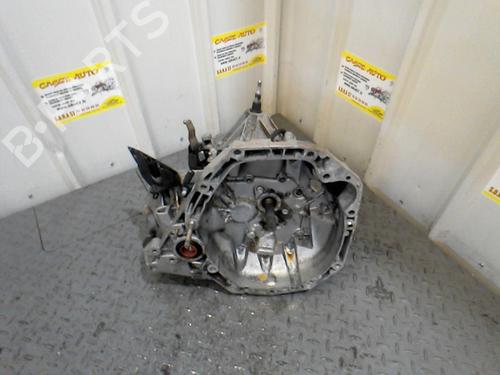 Used Gearbox RENAULT CLIO III (BR0/1, CR0/1) 1.4 16V (98 hp) 20864630