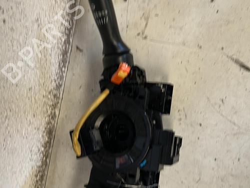 Used Steering column stalk TOYOTA YARIS (_P9_) 1.4 D-4D (NLP90_, NLP90R) (90 hp) 20860227