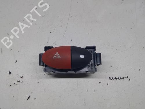 Used Warning switch RENAULT TWINGO II (CN0_) 1.5 dCi 75 (75 hp) 21862108
