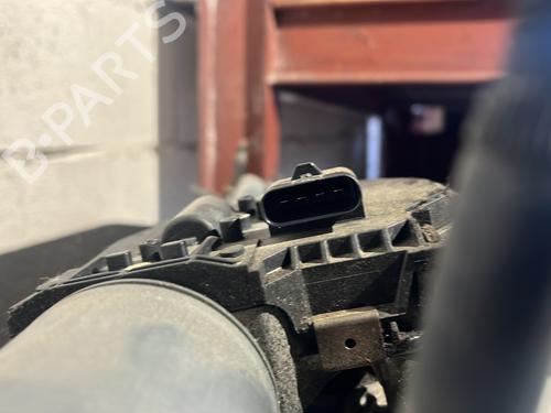 Used Front wiper motor Front wiper motor MERCEDES-BENZ E-CLASS Coupe (C207) E 220 CDI / d (207.302, 207.301) (170 hp) 27977464 27977464