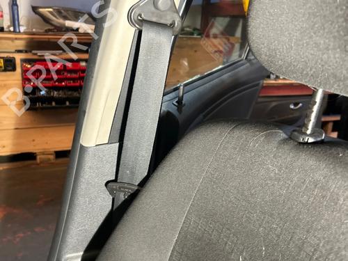 Used Front right seatbelt Front right seatbelt DACIA SANDERO 1.6 (BS0D, BS0B, BS0F, BS0H) (87 hp) 40444174 40444174
