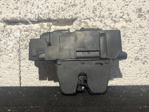 Used Tailgate lock CITROËN C4 CACTUS 1.2 THP 110 (110 hp) 29014288