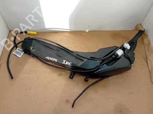 Used Windscreen washer tank PEUGEOT 308 II (LB_, LP_, LW_, LH_, L3_) 1.5 BlueHDi 130 (131 hp) 20865155