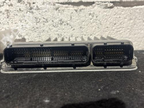 Used Electronic module TOYOTA YARIS (_P13_) 1.5 Hybrid (NHP130_, NHP130) (101 hp) 27319212