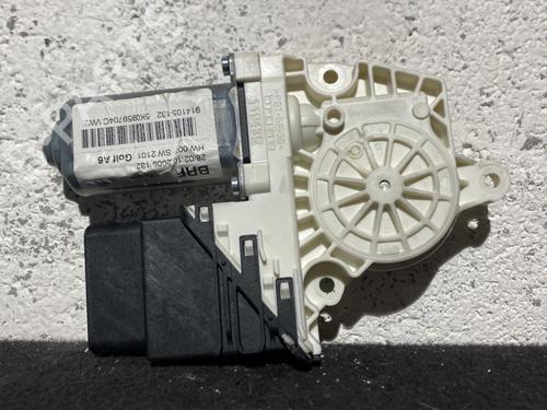 Used Right rear window motor VW GOLF VI (5K1) 2.0 TDI (110 hp) 23797155
