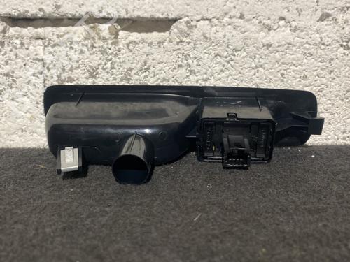 left-rear-window-switch-renault-megane-iii-hatchback-bz01_-b3_-2008-23198531 main image