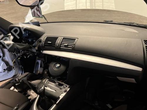 Used Dashboard BMW 1 (E81) 118 d (143 hp) 20859232
