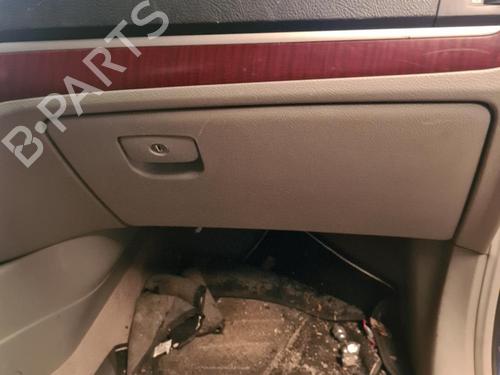 Used Glove box HYUNDAI SANTA FÉ II (CM) 2.2 CRDi GLS 4x4 (150 hp) 20861098
