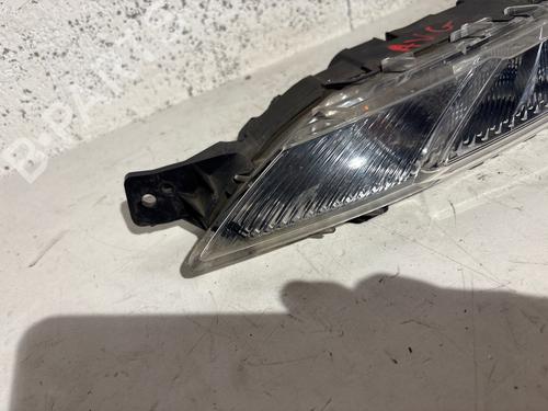 Used Left daytime light Left daytime light 36953201 36953201