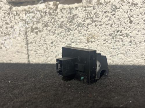 Left front window switch VW SCIROCCO III (137, 138) 1.4 TSI | BP26686220I27 - Image 3