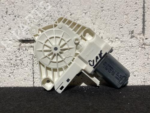 right-front-window-motor-audi-a1-sportback-8xa-8xf-2011-2012-2013-2014-2015-2016-2017-2018-2019-23984835 main image