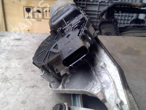 Used Front wipers mechanism FORD FOCUS II Turnier (DA_, FFS, DS) 2.0 TDCi (136 hp) 21859374