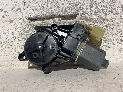 Used Left front window motor Left front window motor 37751538 37751538