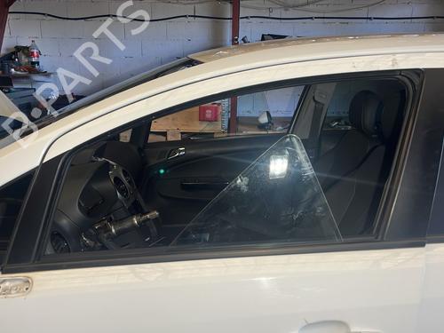 Used Left front door Left front door OPEL CORSA D (S07) 1.3 CDTI (L08, L68) (75 hp) 26156383 26156383