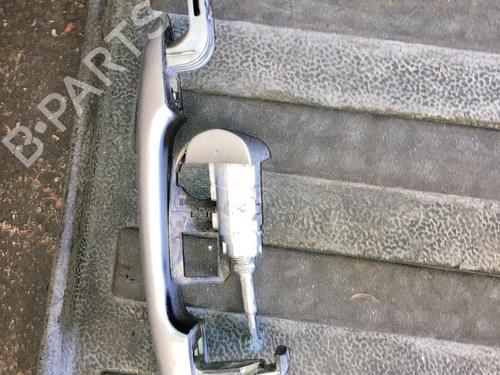 Used Front left exterior door handle RENAULT CLIO III Grandtour (KR0/1_) 1.5 dCi (88 hp) 21860564